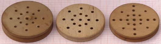 Lochscheibe aus Holz, 75mm Durchmesser