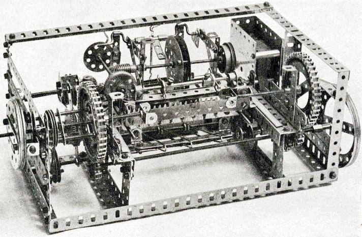 Furnierholzschälmaschine, 3. Preis 1939